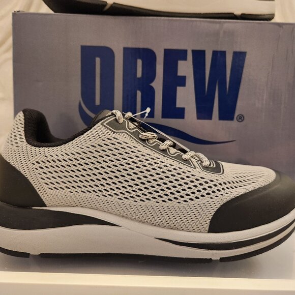 Drew "Champ" Grey/Black Mesh Combo Men's Sneakers. NIB. Size 9W - Picture 1 of 10